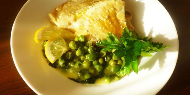 быстрый пирог с курицей и горошек