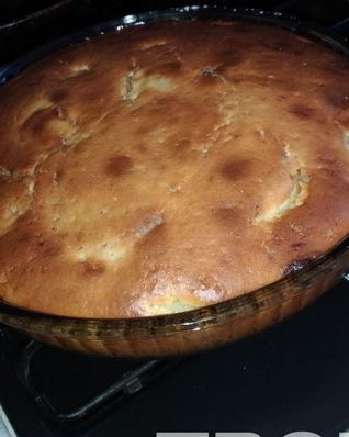 Быстрый пирог с яблоками на кефире