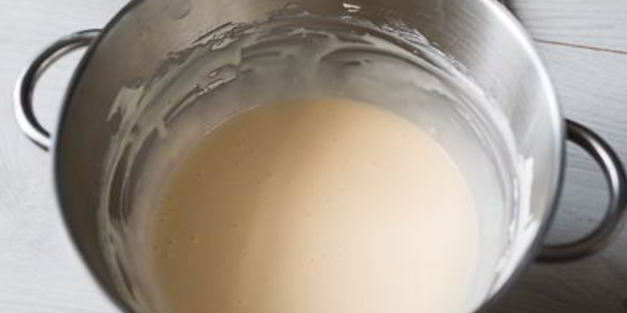 грушевый пирог со сливочным сыром