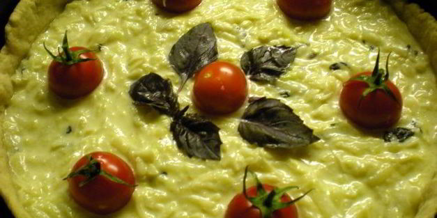 киш с кабачком и картофелем