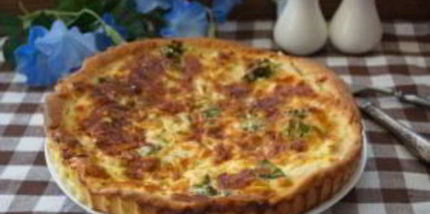 киш с курицей и брокколи