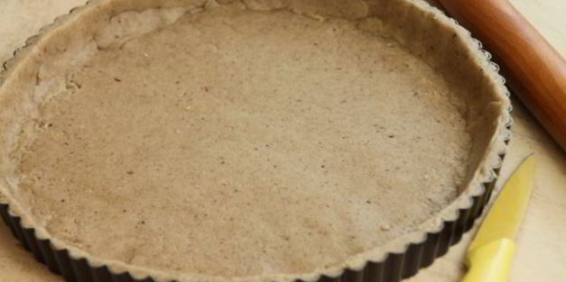 киш с шампиньонами и салом