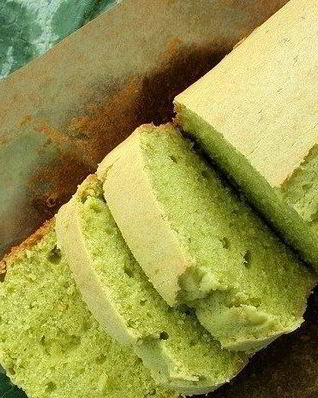 Молочный пирог с авокадо