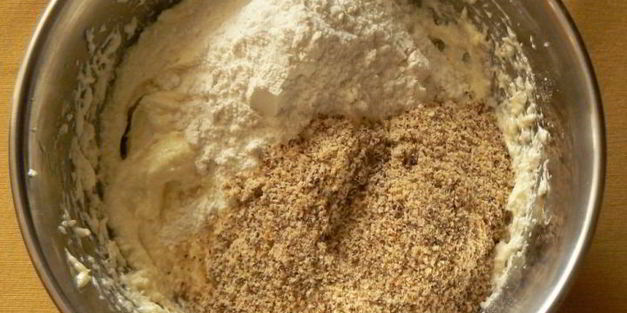 ореховый пирог с инжиром