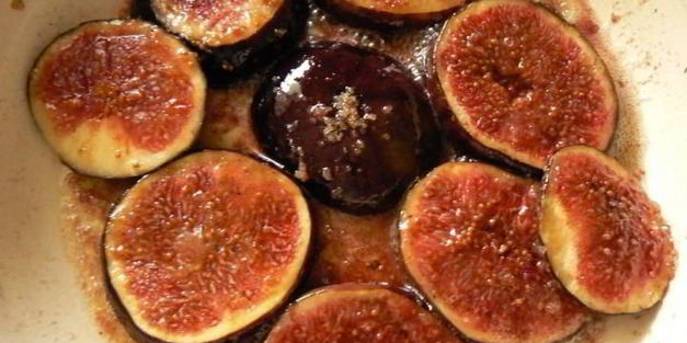 ореховый пирог с инжиром