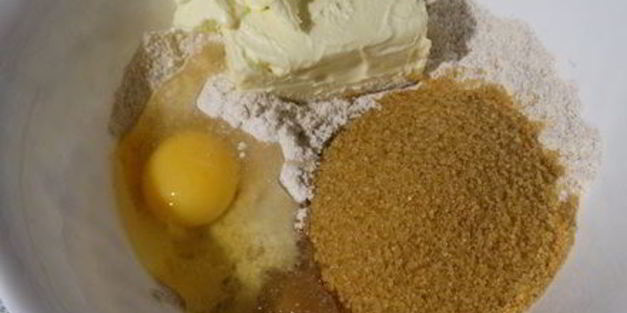 открытый яблочный пирог