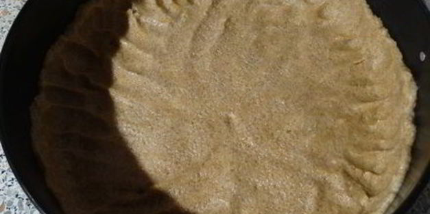 открытый яблочный пирог