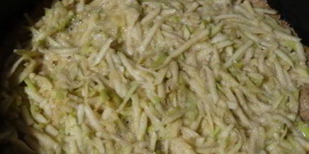 открытый яблочный пирог