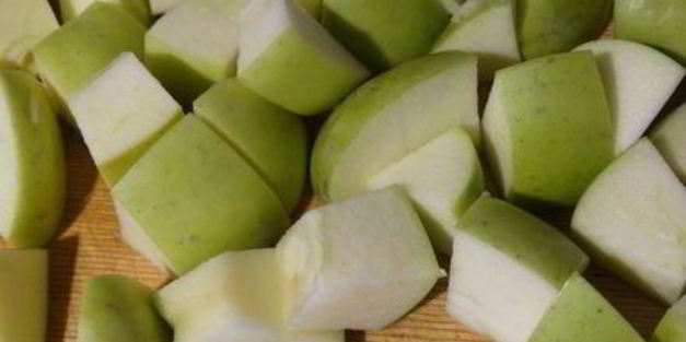 открытый яблочный пирог