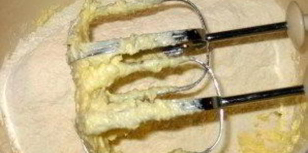 пирог крошка с вареньем