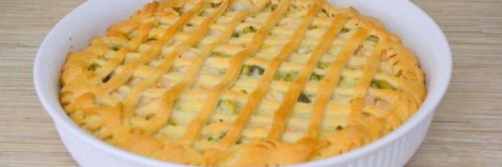 Пирог с брокколи и курицей
