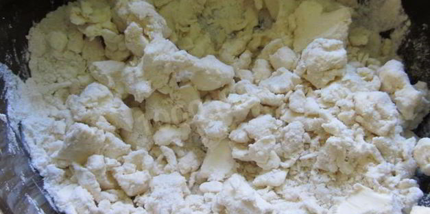 пирог с фруктами