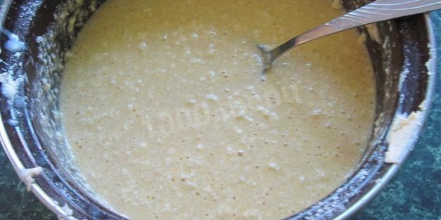 пирог с фруктами