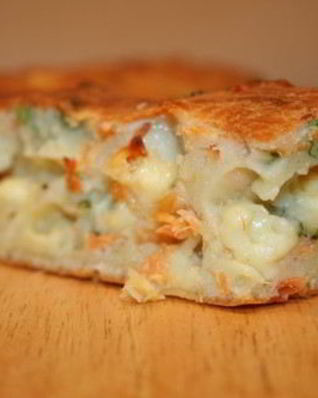 Пирог с горбушей и картошкой