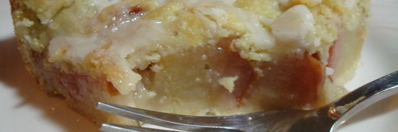 Пирог с грушами и яблоками