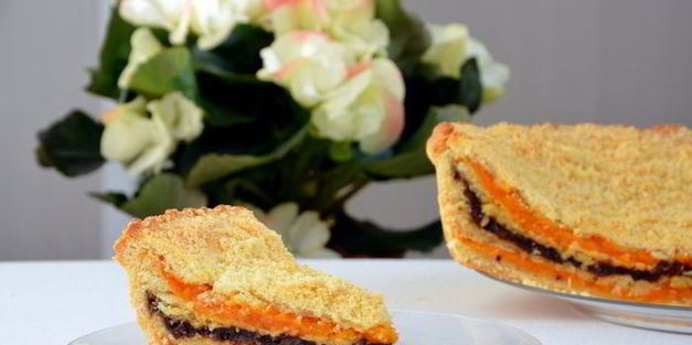 пирог с курагой и черносливом