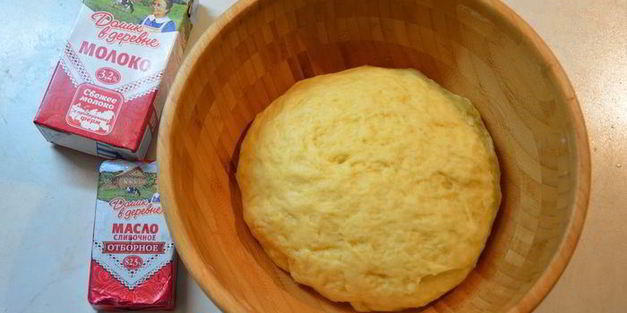 пирог с курагой и черносливом