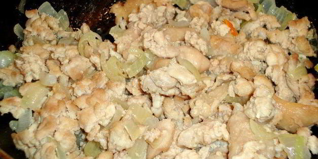 пирог с курицей, грибами и сыром