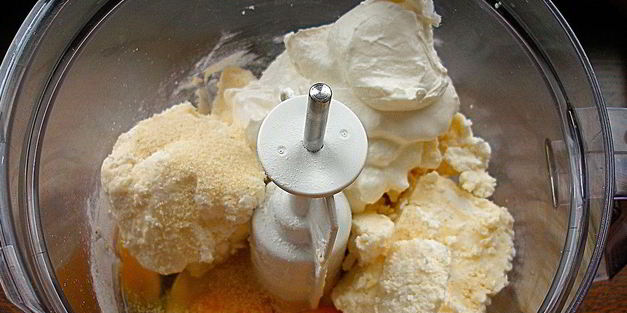 пирог с творогом и ягодами