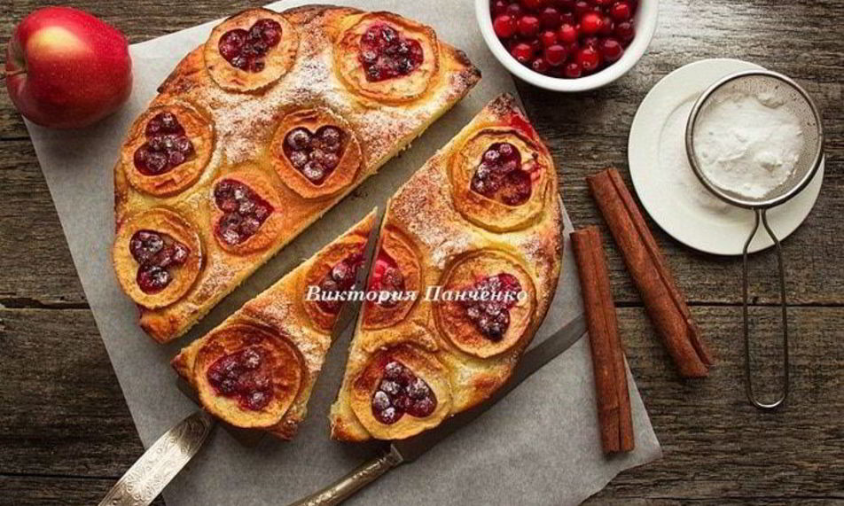 Рецепт пирог с яблоками и клюквой