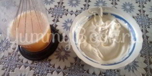 пирог с зеленым луком и яйцом в мультиварке