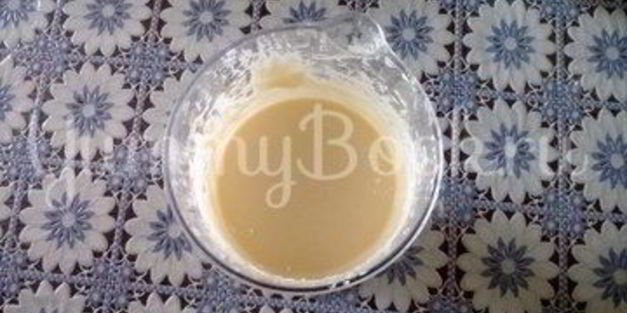 пирог с зеленым луком и яйцом в мультиварке