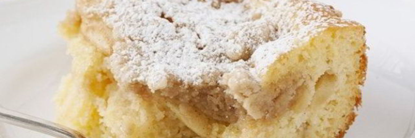 Пирог сметанный с яблоками