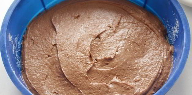 пирог со сливой и миндалем