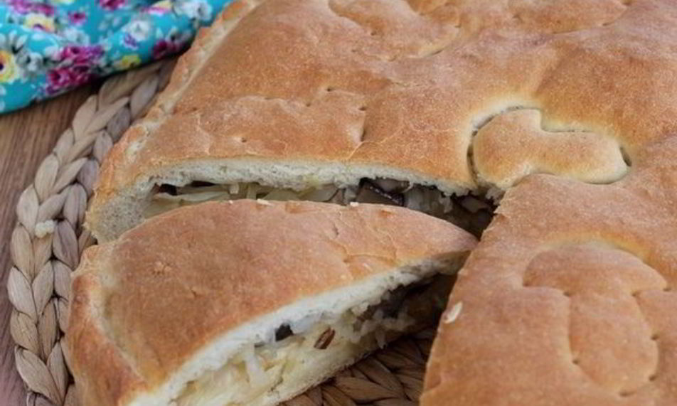 Рецепт постный пирог с капустой, рисом и грибами