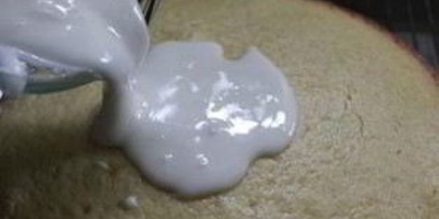 пряный лимонный пирог с глазурью