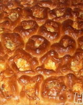 Разборный пирог из узелков с жюльеном