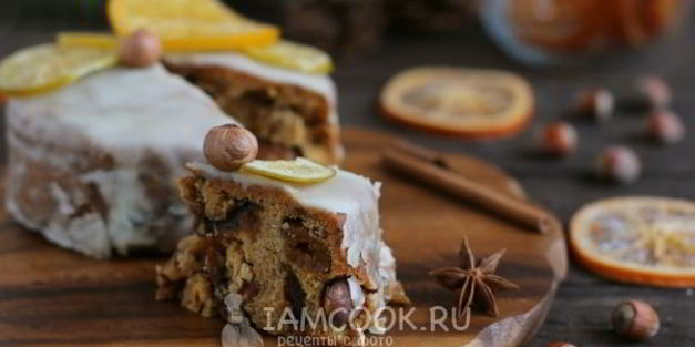 рождественский пирог с сухофруктами и орехами