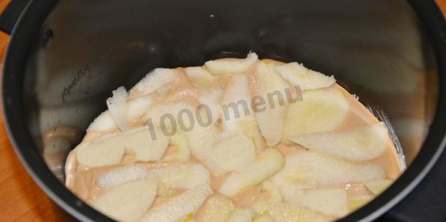 шоколадный пирог с грушами в мультиварке