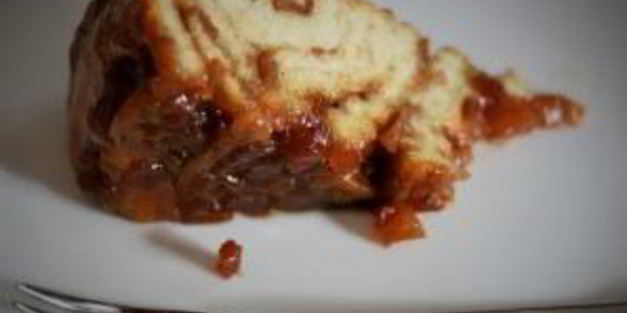 сладкий пирог из дрожжевого теста