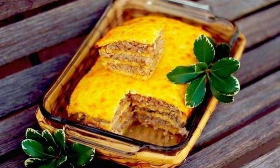 Рецепт слоеный сырный пирог с куриным фаршем