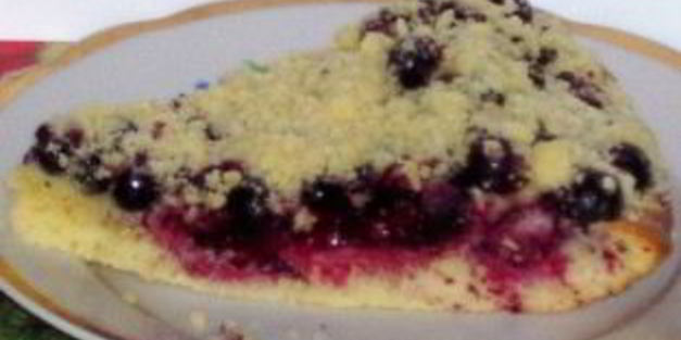 сметанный пирог со смородиной