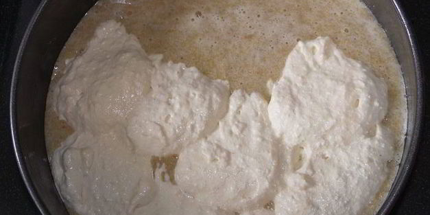 творожно-ореховый пирог с нектаринами