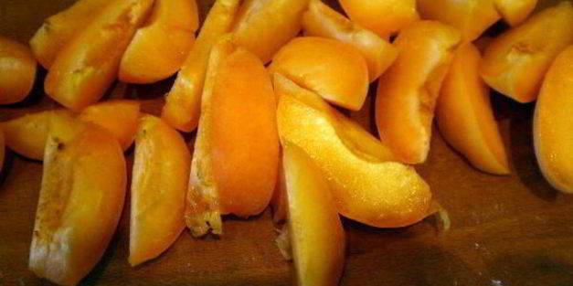 творожный пирог с абрикосами