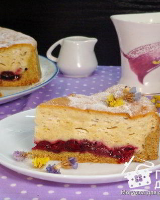 Творожный пирог с вишнями