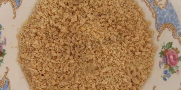 яблочно-банановый пирог на сметане со штрейзелем