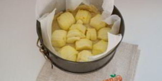 яблочный пирог с вкуснейшей заливкой