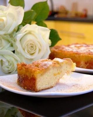 Яблочный пирог со сливочной заливкой