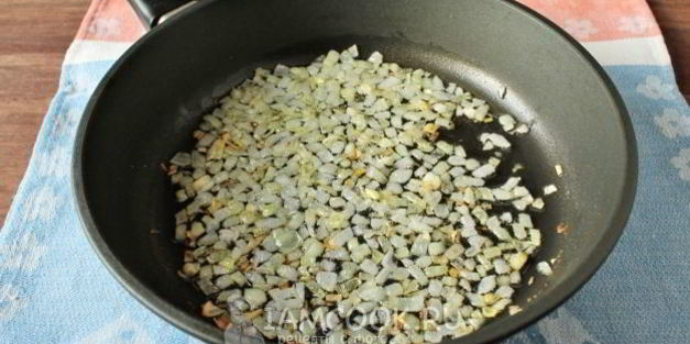 быстрые пирожки с капустой