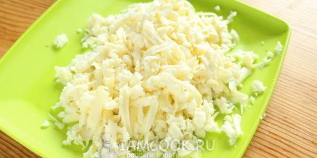 быстрые пирожки с курицей и брынзой