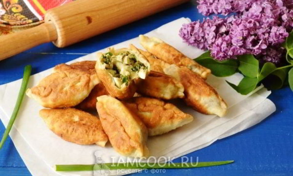 Рецепт быстрые пирожки с яйцом и луком