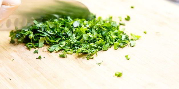 кутабы с зеленью