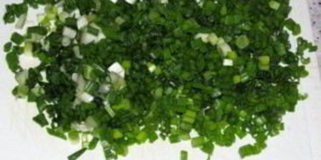 ленивые пирожки с луком и яйцом