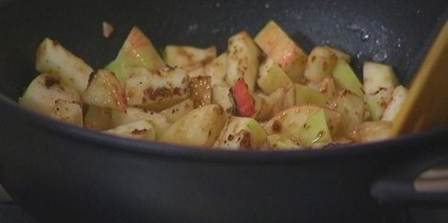 мини-пирожки с яблоками