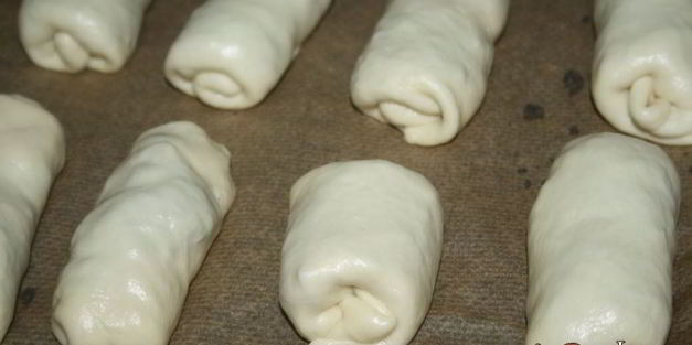 молдавские постные пирожки с капустой вэрзаре