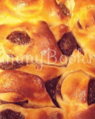 Открытые пирожки с сухофруктами